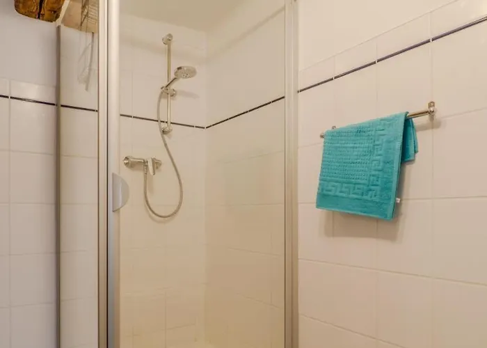 Holz Und Fein Am Burgberg *